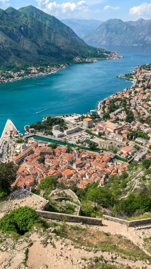 Zatoka Kotorska w Czarnogórze